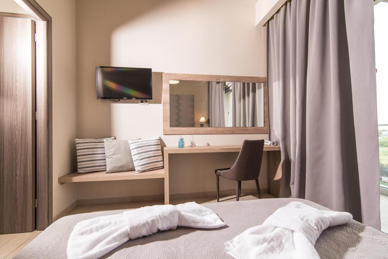 Hotel Petros ซีลีวี ภายนอก รูปภาพ