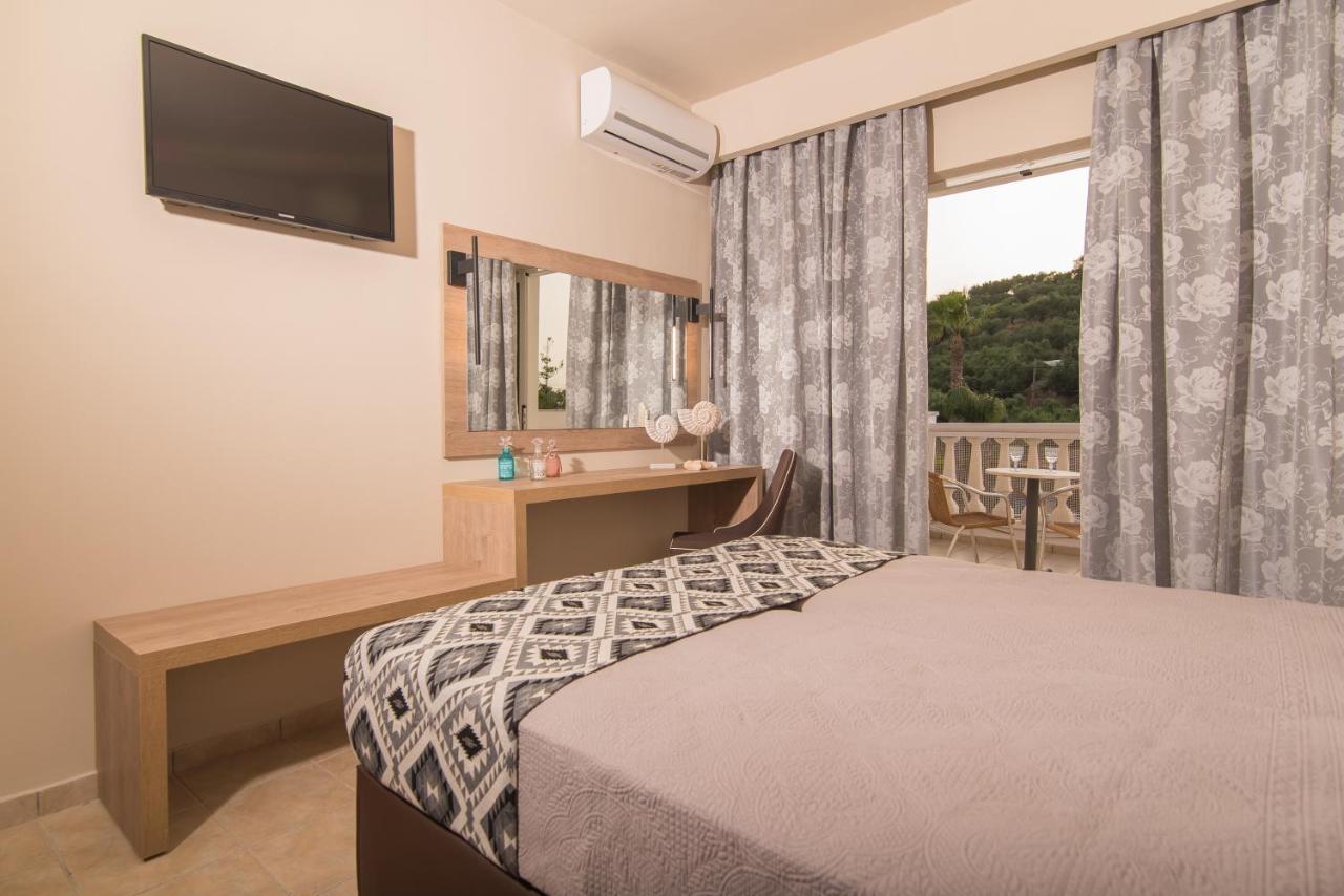 Hotel Petros ซีลีวี ภายนอก รูปภาพ