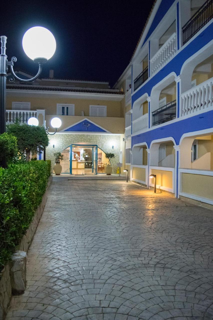 Hotel Petros ซีลีวี ภายนอก รูปภาพ