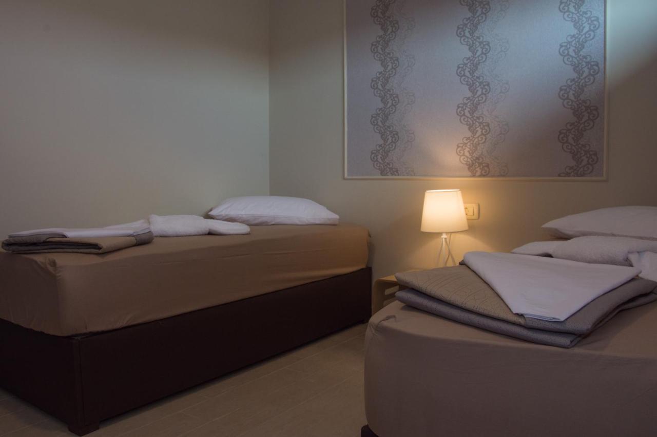 Hotel Petros ซีลีวี ภายนอก รูปภาพ